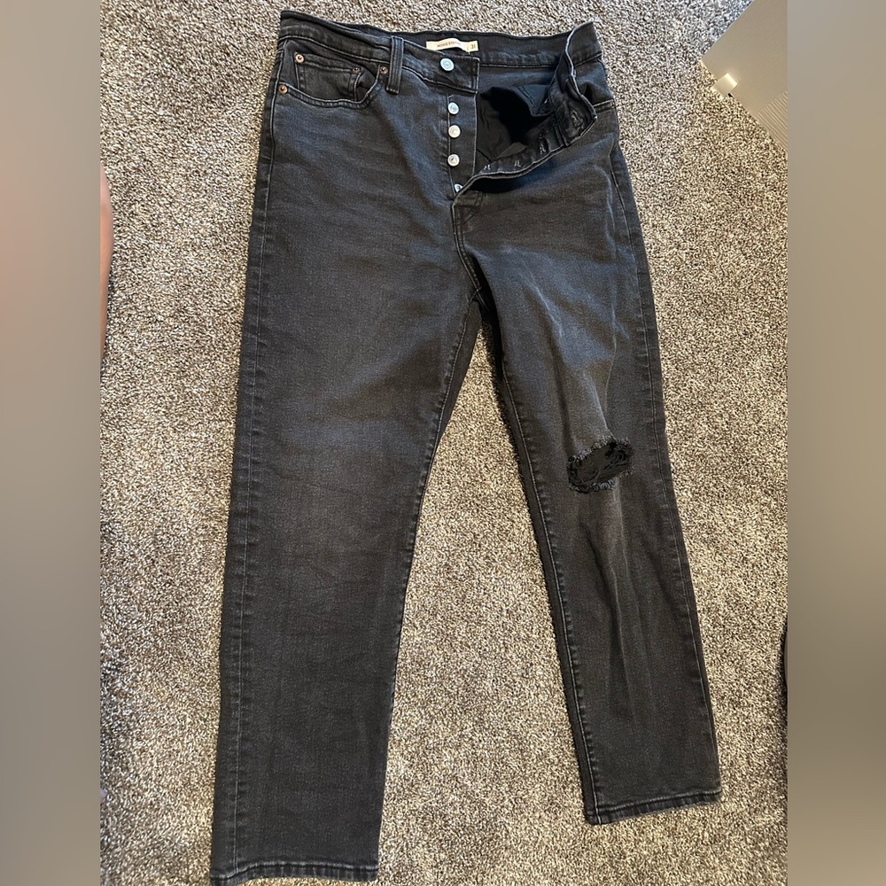 NWOT Levi Wedgie Straight jeans